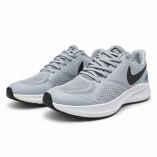 Nike Quest 5-Multi colors